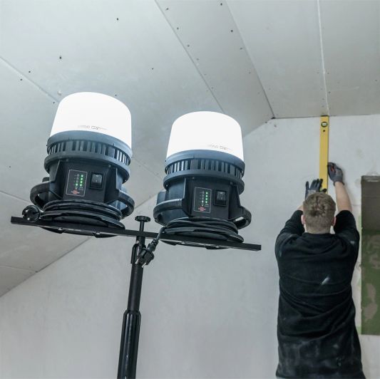 Brennenstuhl Multi Battery LED Hybride bouwlamp 12050 MH - 360 graden - 12000 lumen