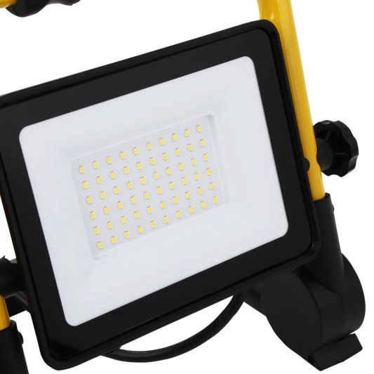 LED bouwlamp op standaard waterdicht met stekker – 50 Watt