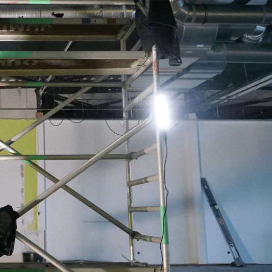 LED werklamp en looplamp met haak 350 Lumen