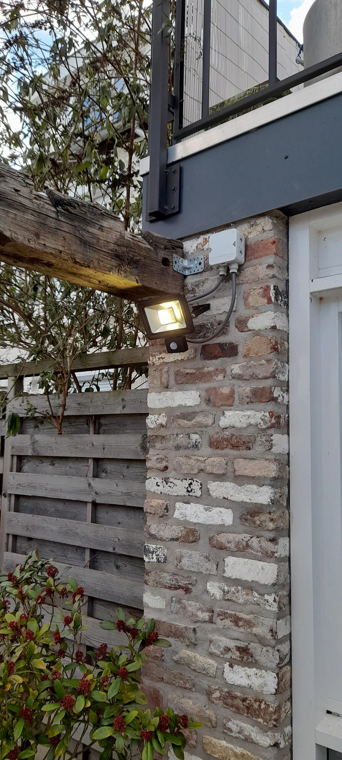 LED schijnwerper aluminium met sensor - 30 Watt